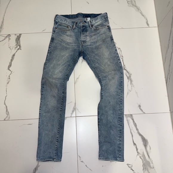 H&M slim low waist distressed wash denim jeans - Picture 2 of 5